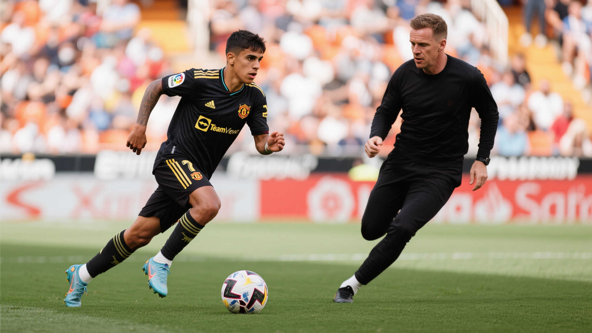 卡拉格：库尼亚是曼联的理想引援，但加纳乔可能因此受影响